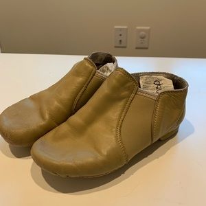 Revolution jazz shoes